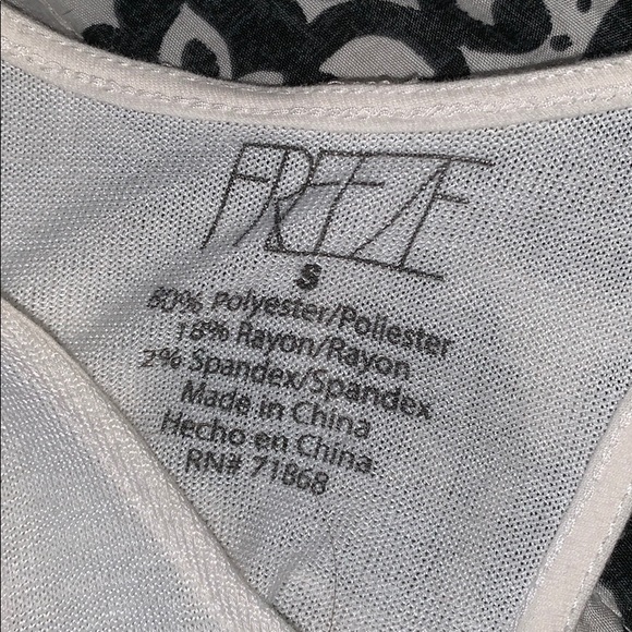 tank top - Picture 2 of 2